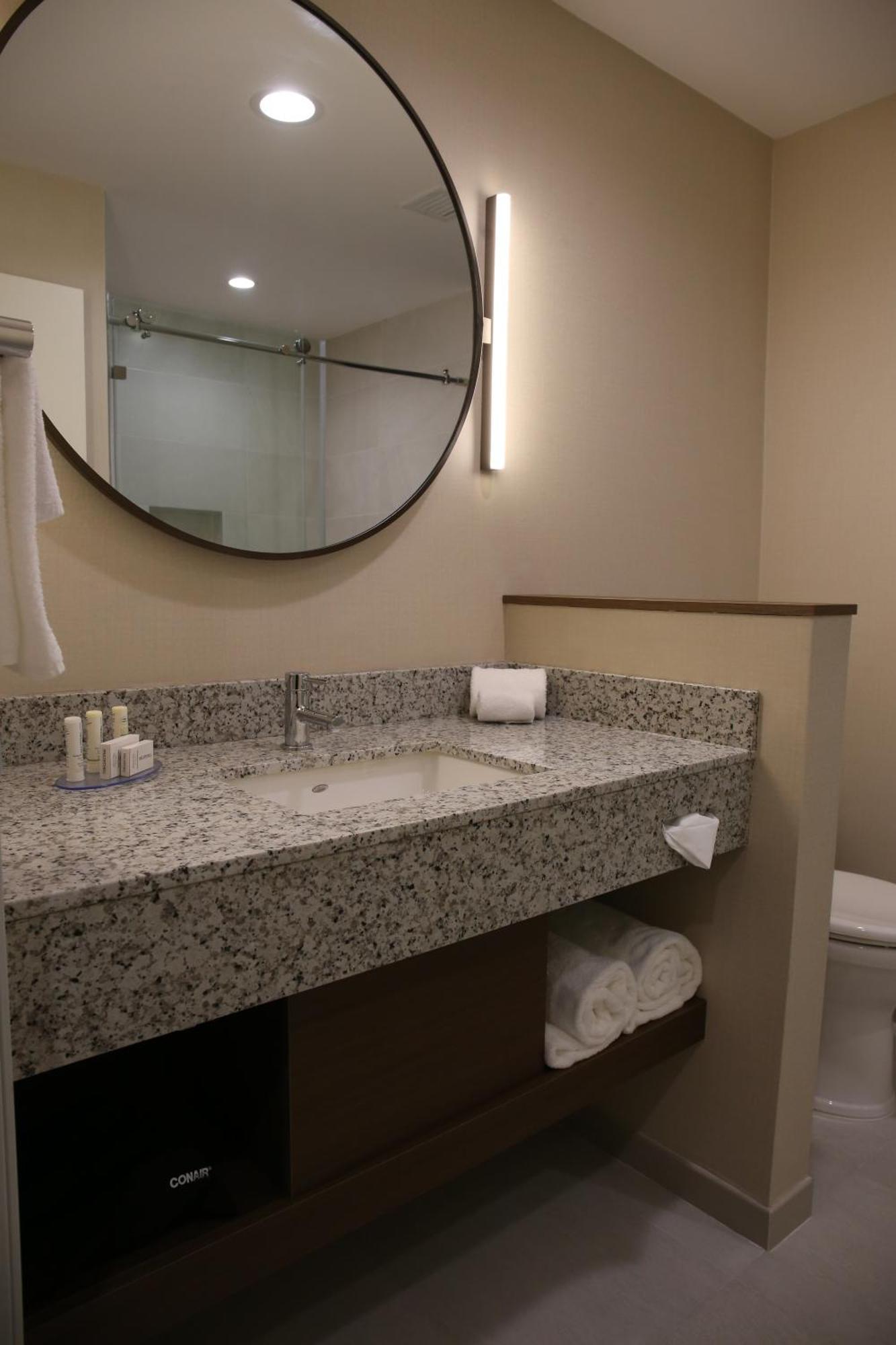 Suite, 2 Queen, Sofa bed, City view